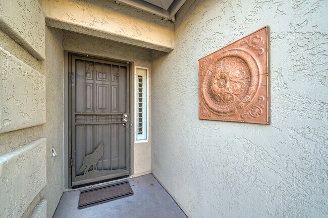 Building Photo - 6744 S Haunted Canyon Rd