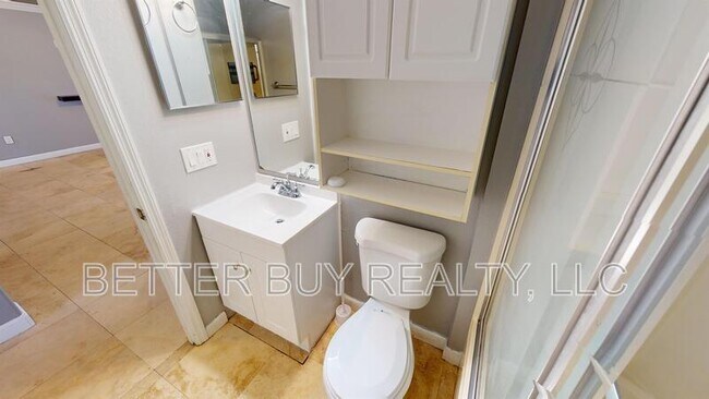 Building Photo - 21 Palermo Ln
