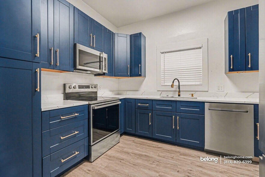 Building Photo - 1922 W Main St