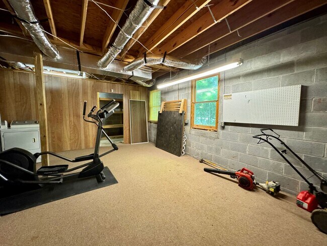 Building Photo - Location, Community, Quality Living. It St...
