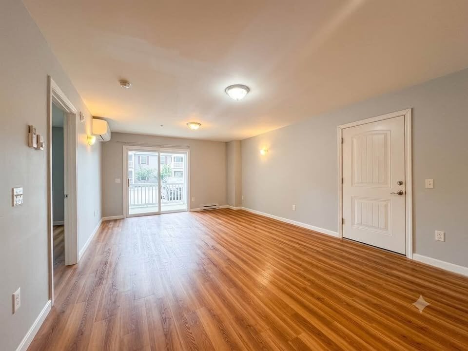 Building Photo - 26 Patriots Ln