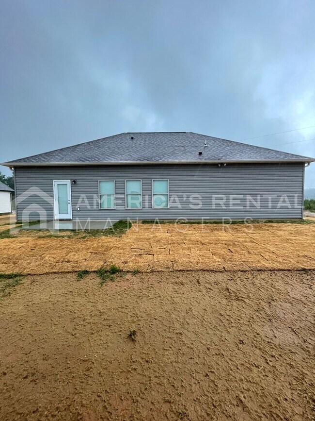 Building Photo - DEPOSIT PENDING! Home for Rent in Eva, AL!...