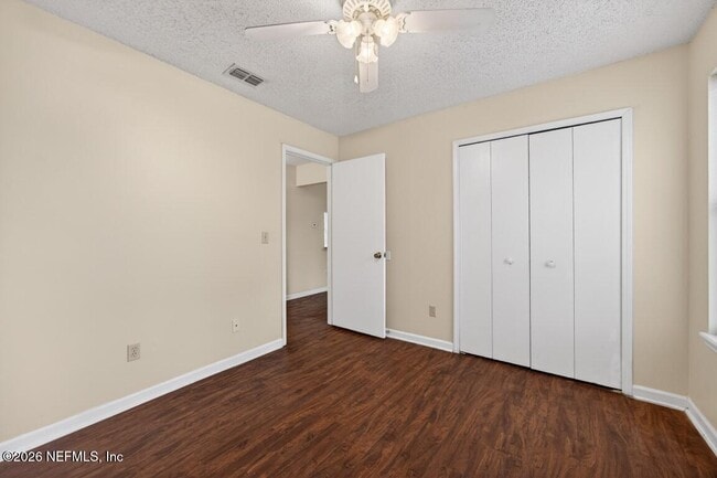 Building Photo - 8725 Huntington Woods Cir N