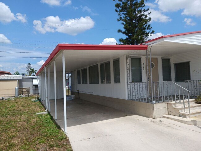 Building Photo - 55+ community