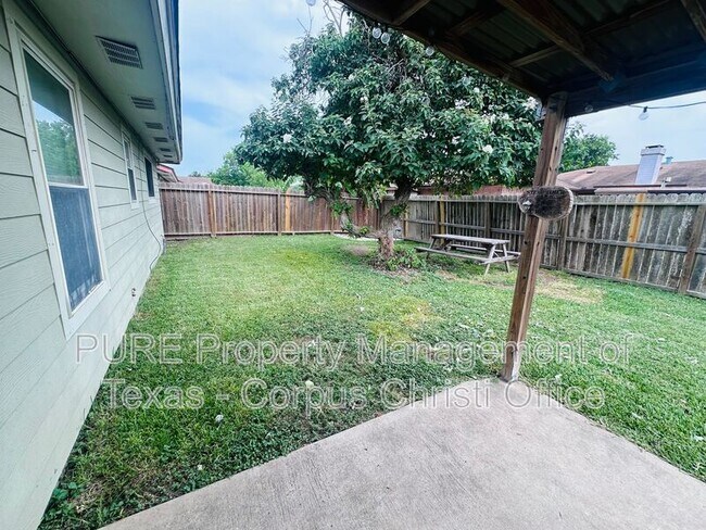 Building Photo - 7433 Spitfire Dr
