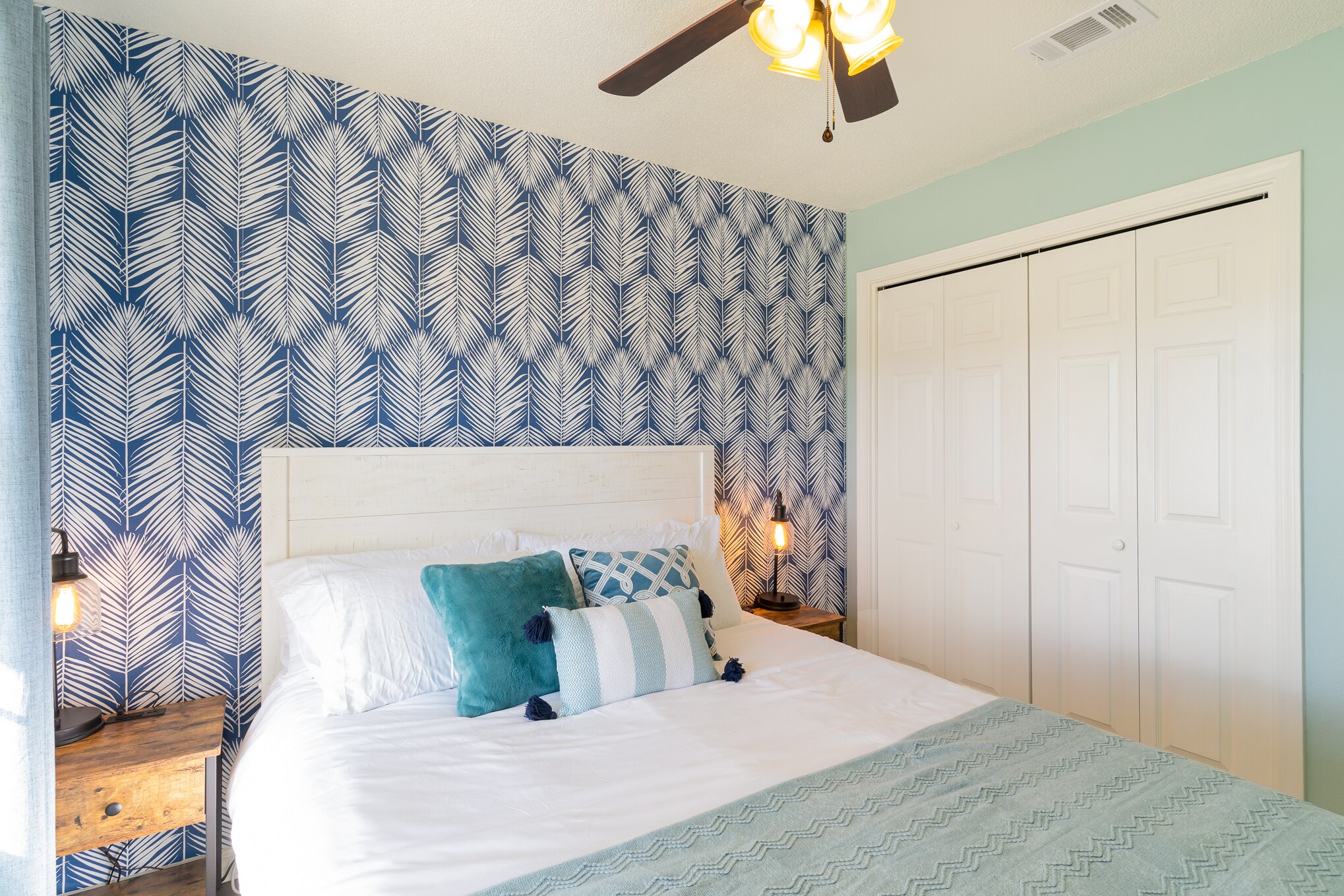 Building Photo - 6464 Starfish Cv