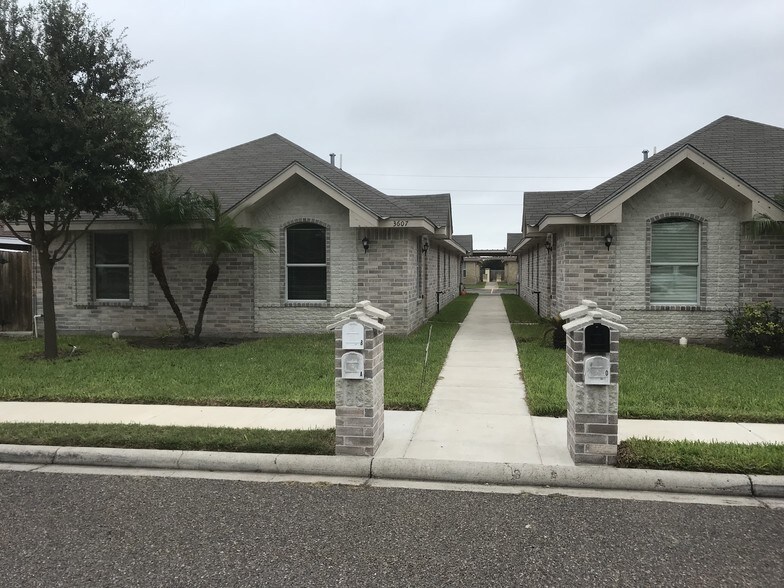 One story - 3704 Fairmont Ave