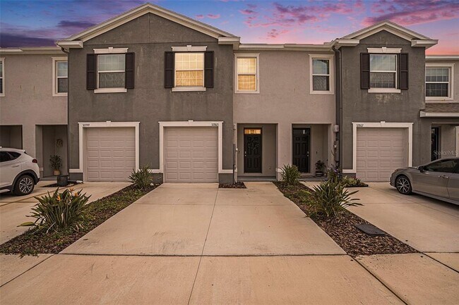 Primary Photo - 32803 Pez Landing Ln