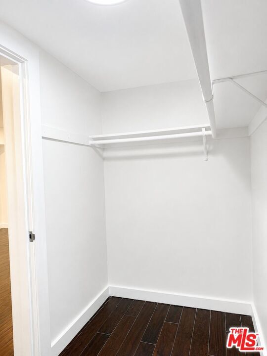 Building Photo - 1525 Hayworth Ave