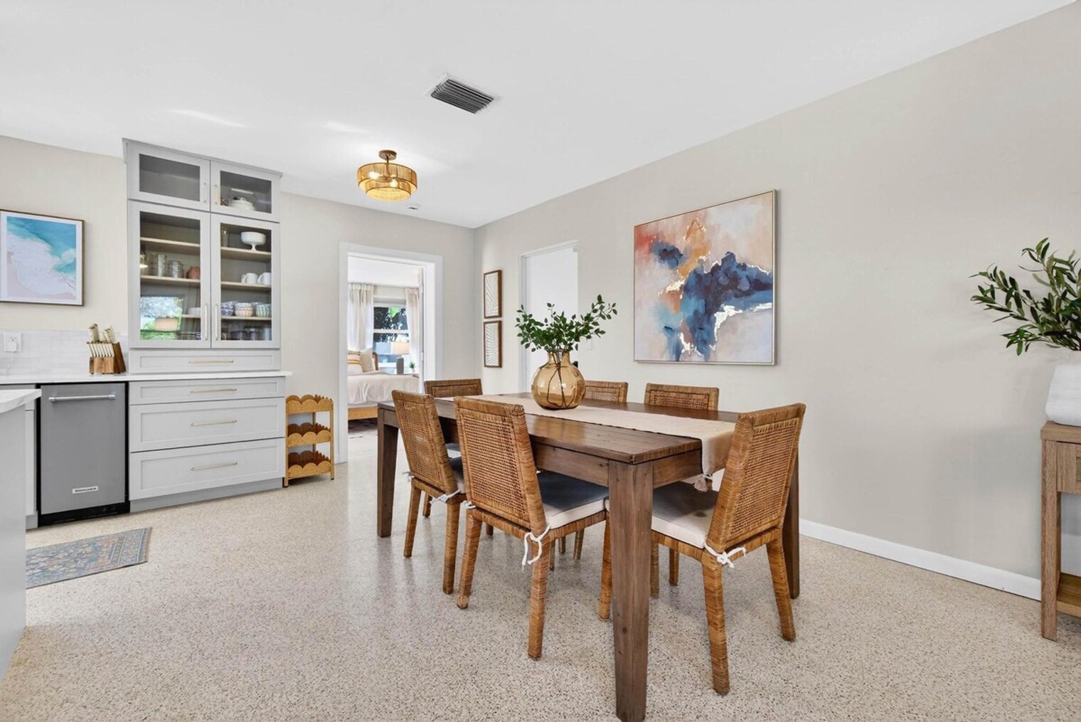 Building Photo - 13833 Dominica Dr