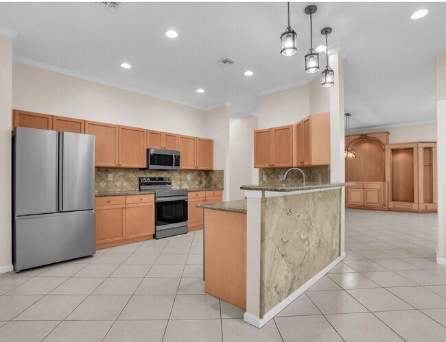 Building Photo - 1649 Ballantrae Blvd N