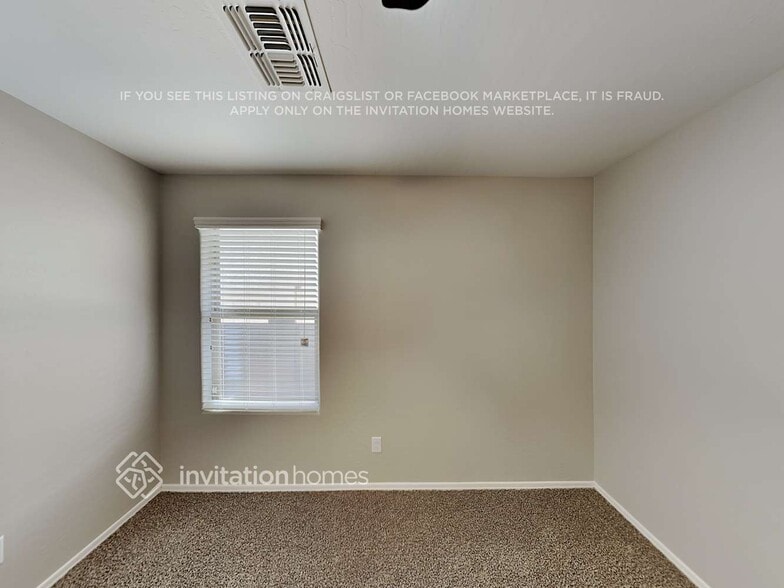 Building Photo - 2170 W Agrarian Hills Dr