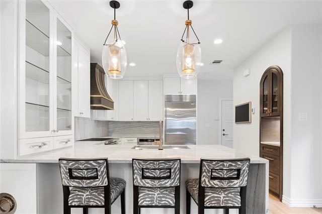 Building Photo - 5635 Cecina Dr