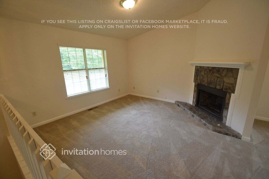 Building Photo - 2289 Chestnut Pl