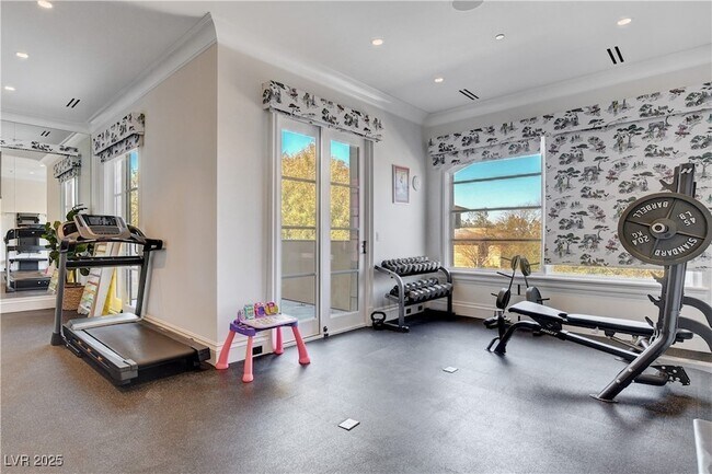 Building Photo - 11 Sable Ridge Ct