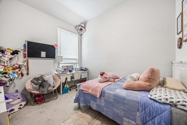 Building Photo - 320 Teakmill Trail