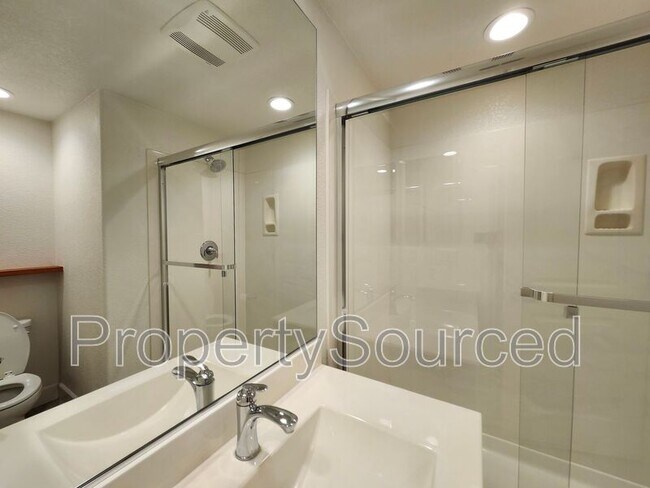 Building Photo - 17894 Amador Dr