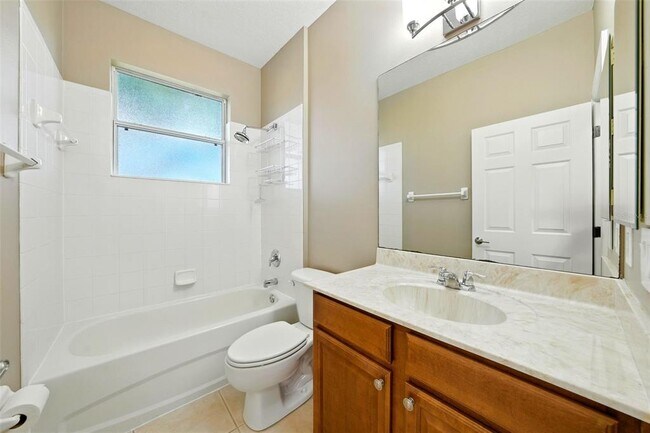 Building Photo - 36815 Queen Bee Ln
