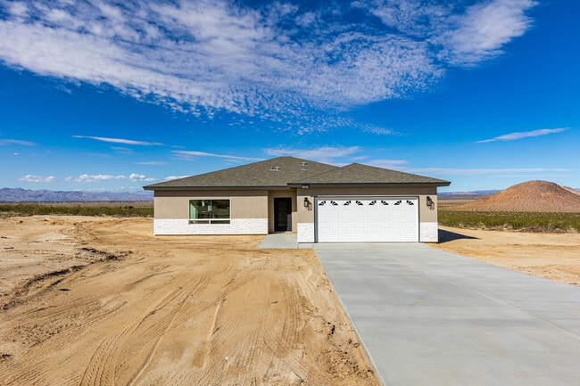 Building Photo - 10801 Glen Rd