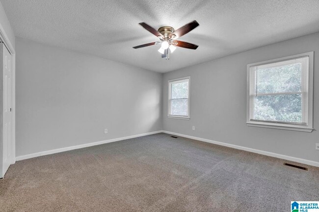 Building Photo - 4728 Cheshire Cir