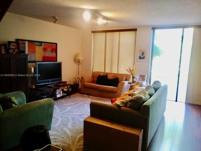 Building Photo - 3522 Torremolinos Ave