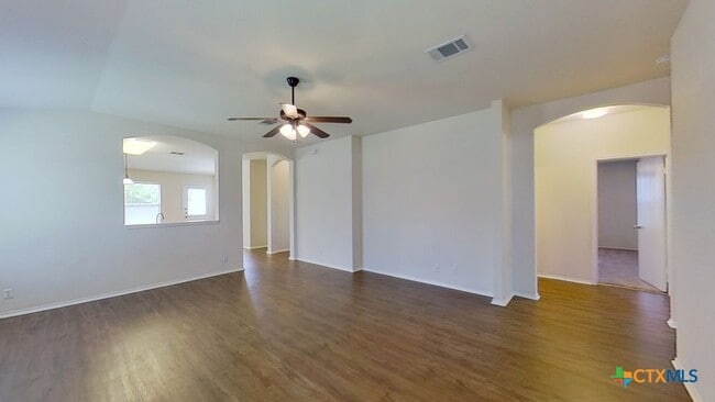 Building Photo - 1013 W South St