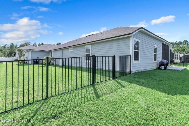 Building Photo - 52 Marble Ct
