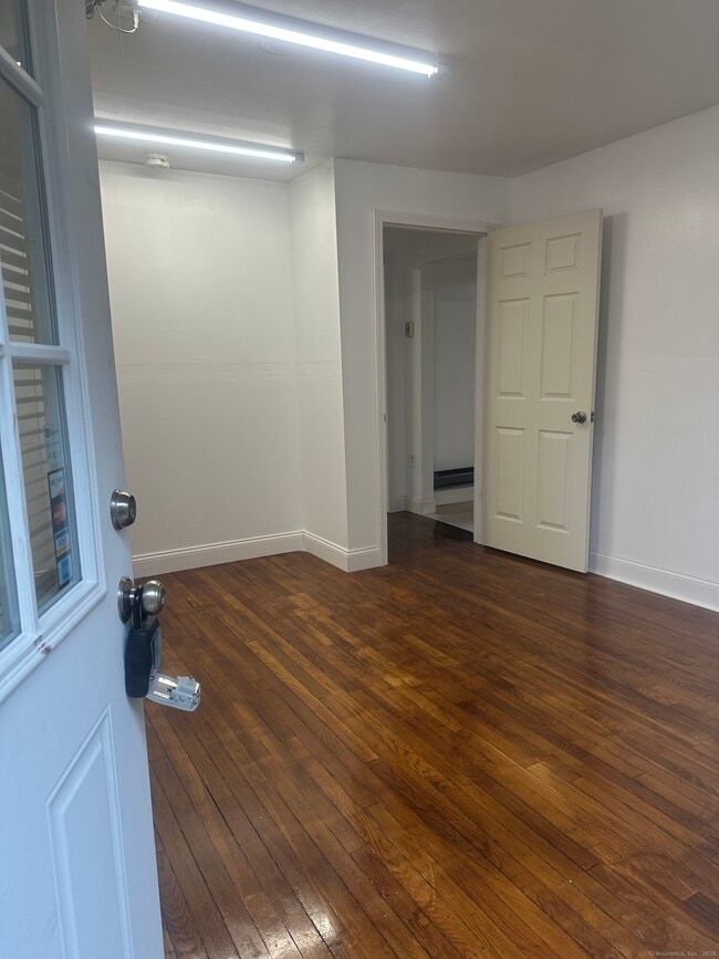 Building Photo - 18 Depot St