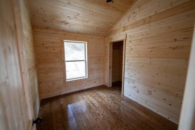 Building Photo - 157 Wideview Dr