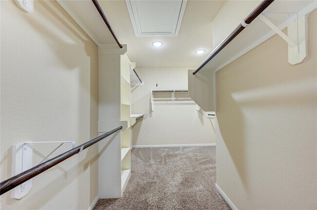 Building Photo - 3015 Josephine Falls Ct