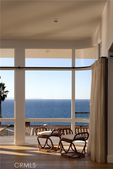 Building Photo - 52 N Portola