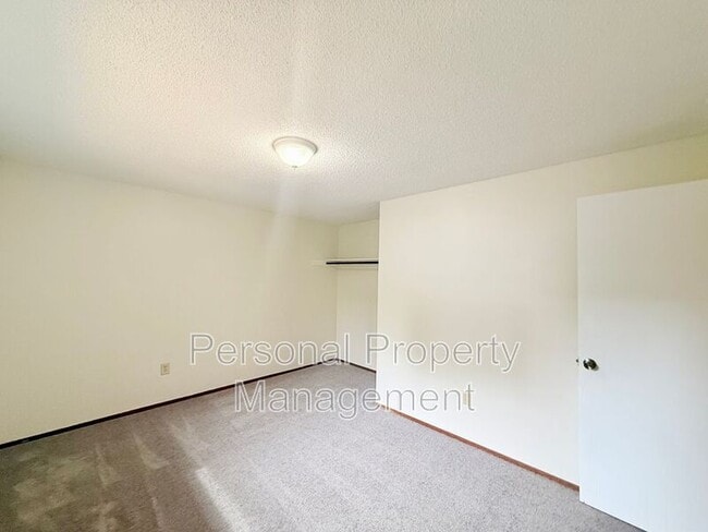Building Photo - 4201 Nicholson Rd