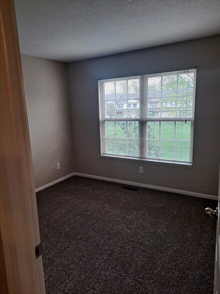2nd Bedroom - 1218 Green Dr