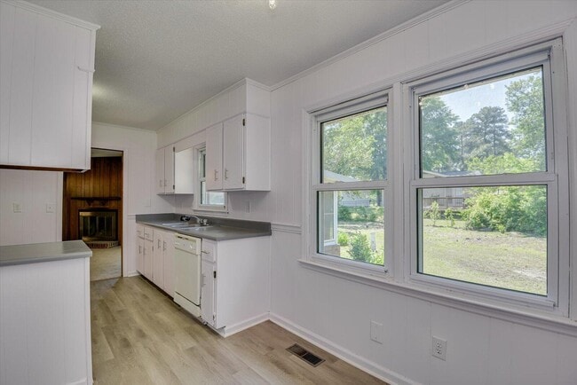 Building Photo - 2021 Arcadia Ct