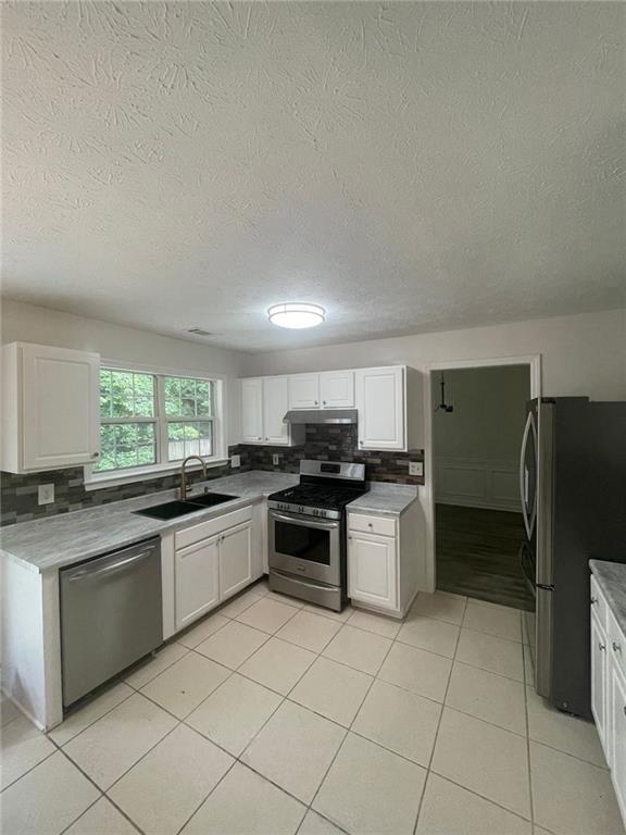 Building Photo - 620 Manor Glen Dr