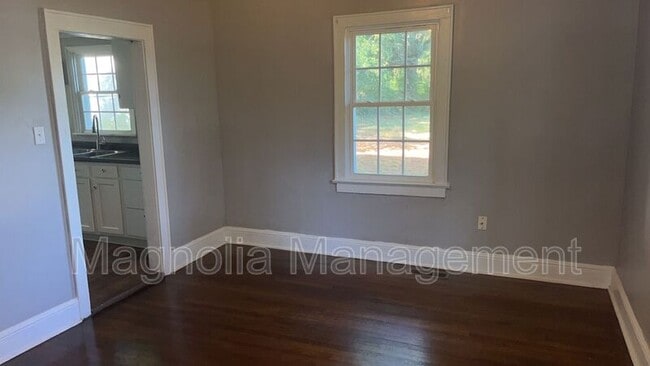 Building Photo - 2056 Raleigh Rd