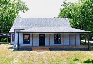 Building Photo - 223 E Shreveport St