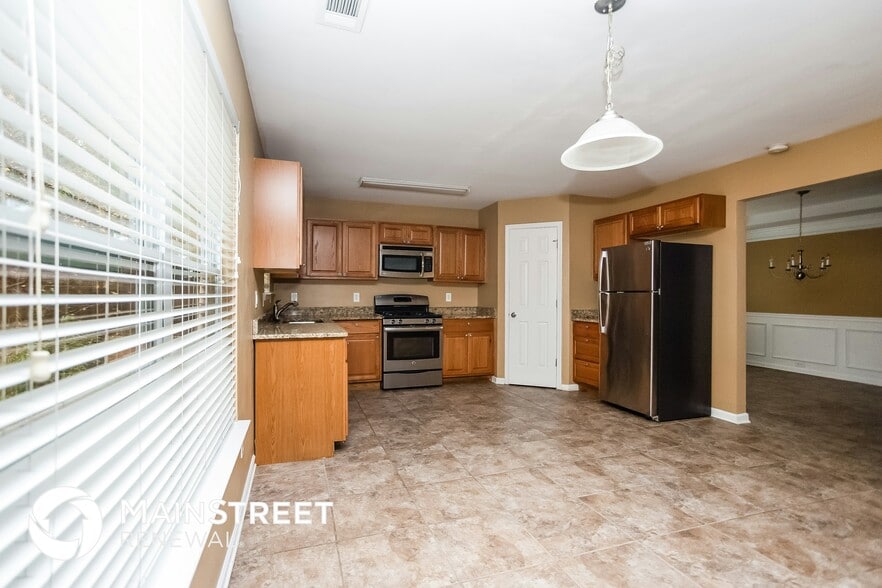 Building Photo - 6237 Selborn Dr SW