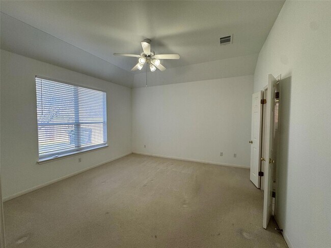 Building Photo - 2313 Boulder Run