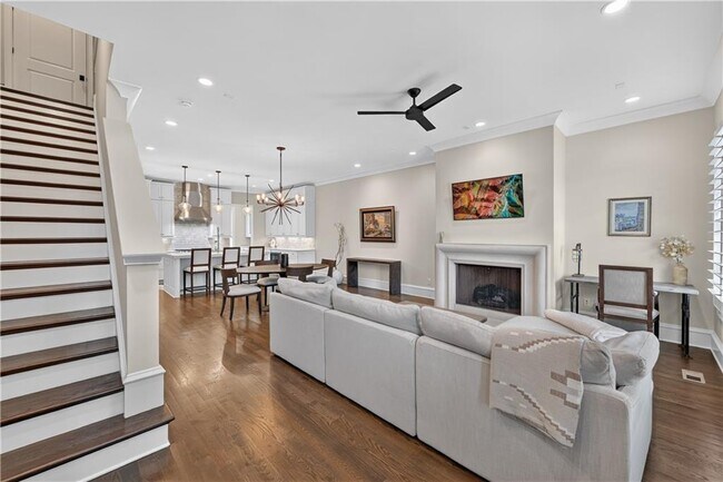 Building Photo - 308 Stonemont Dr NW