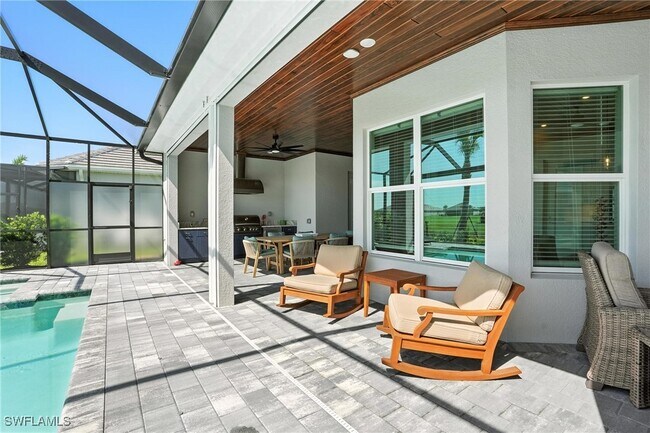Building Photo - 15027 Longs Ln