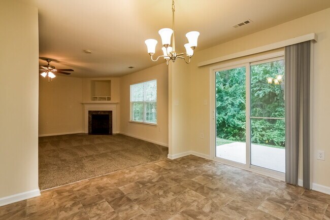 Building Photo - 14130 Waterlyn Dr