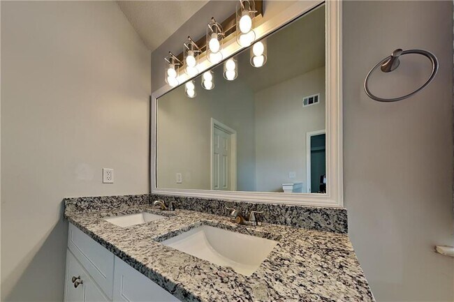 Building Photo - 4567 Eon Ct SW