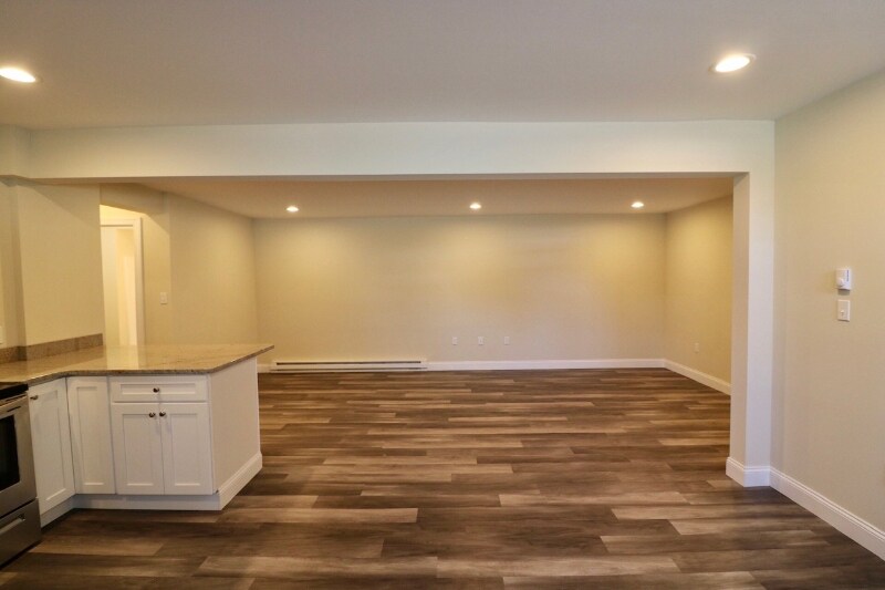 Building Photo - 120 Sans Dr