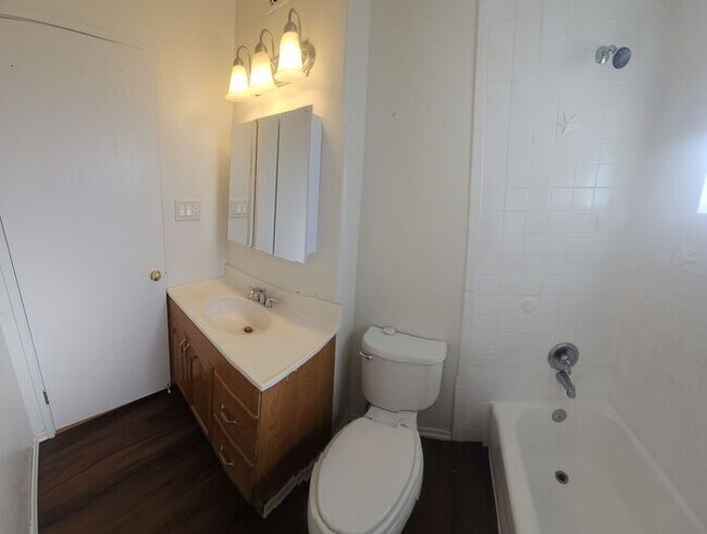 Building Photo - 3bed 2bath Northwest Reno Home, A must see