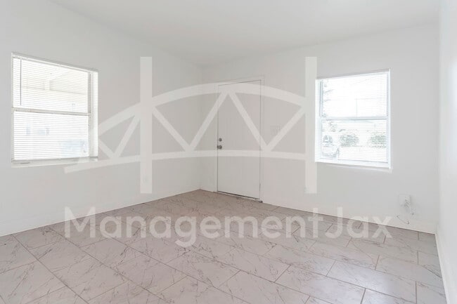 Building Photo - 3622 Ardisia Rd