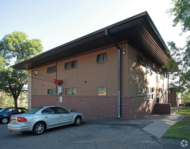 11011115 Dale Pl 11011115 Dale Pl South Saint Paul MN 55075