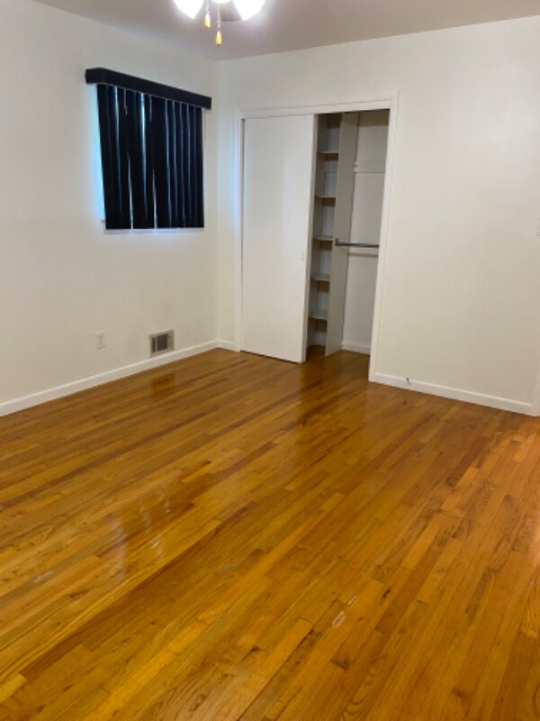 570 Jefferson Blvd 570 Jefferson Blvd Staten Island NY 10312