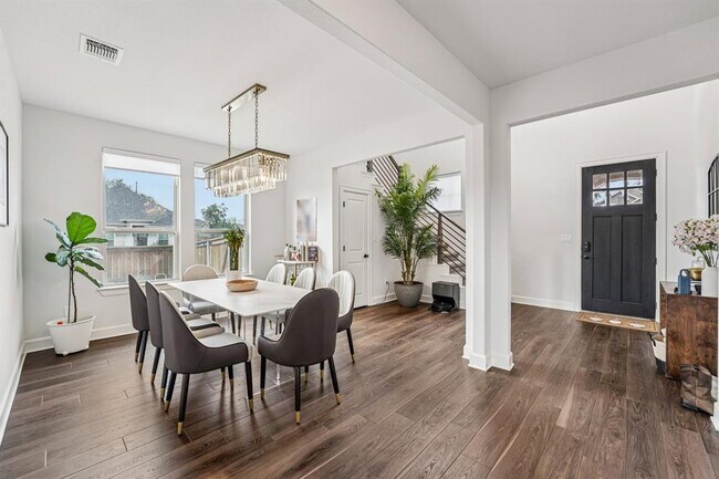 Building Photo - 535 Trout River Rd