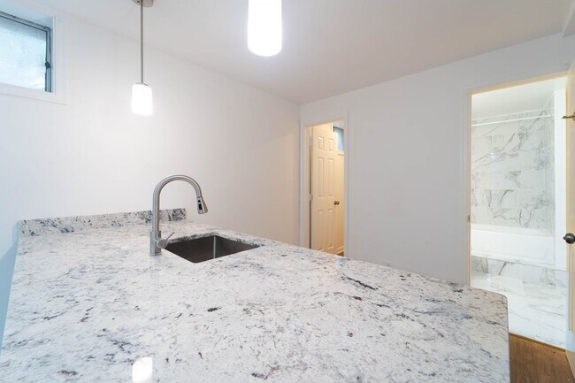 Building Photo - Fabulous Home in Aquia Harbor